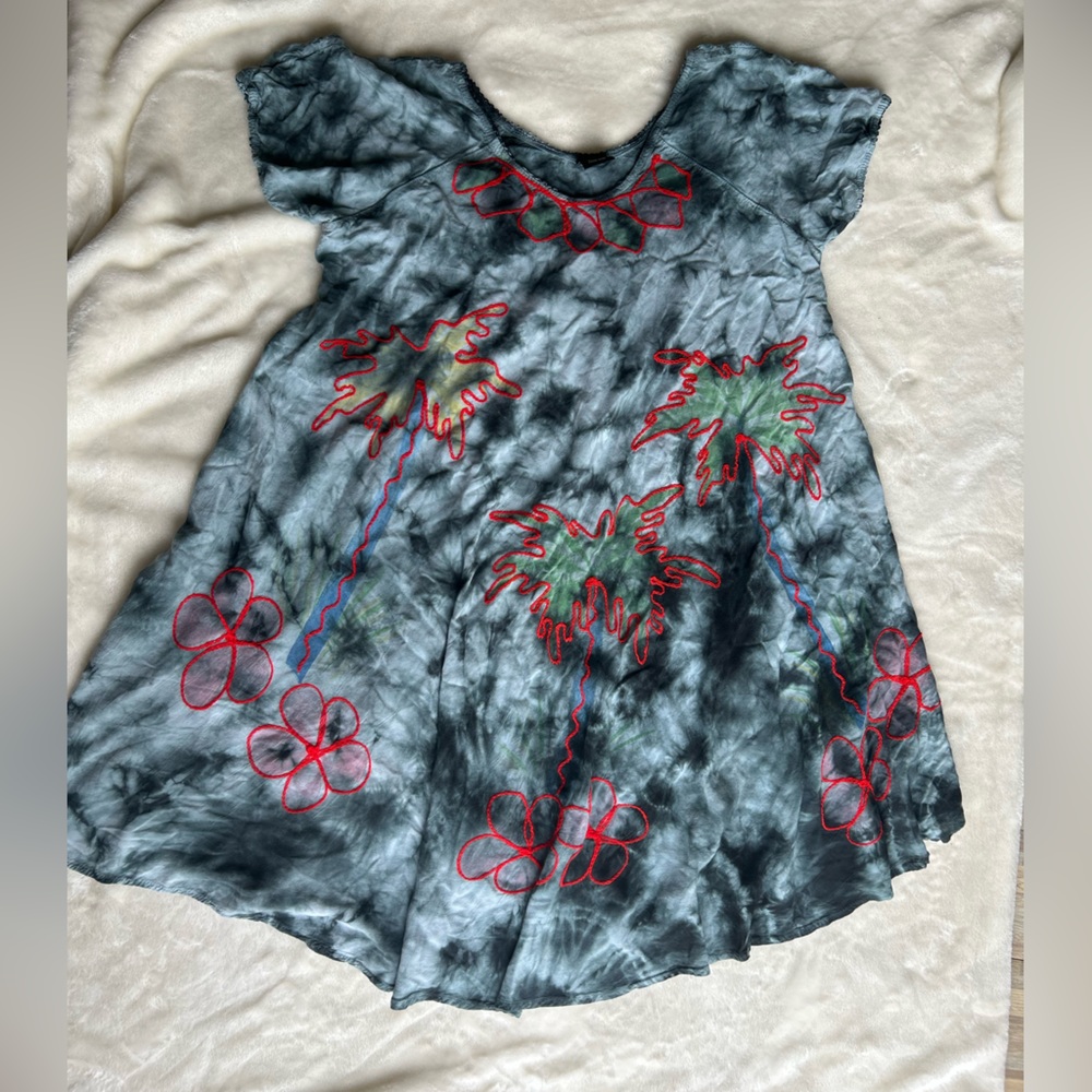 Seven Islands woman dress